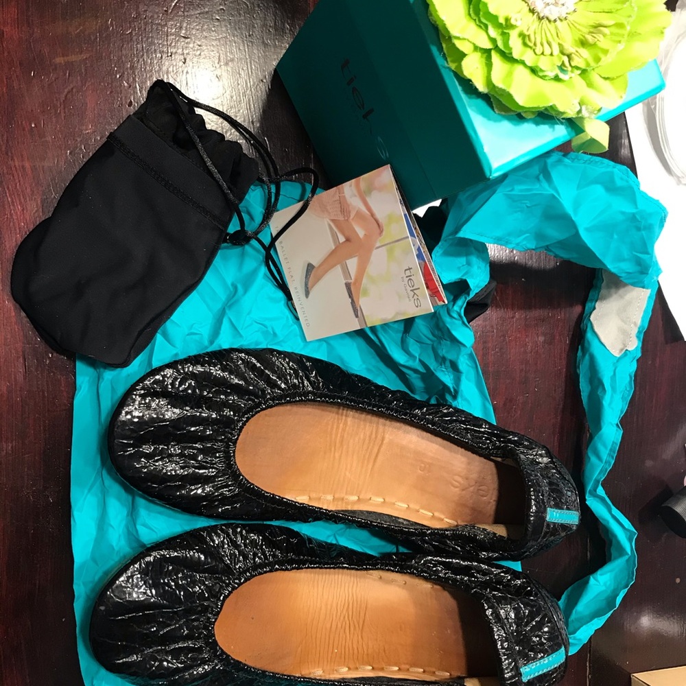 Tieks- obsidian black. Size 10.